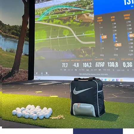 Stayngolf 住宿加早餐酒店 *